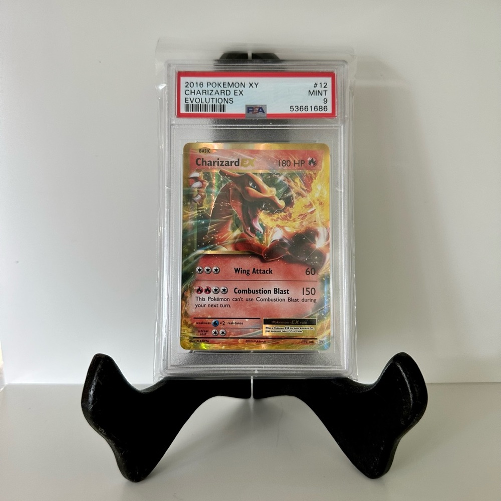 Charizard psa 9 mint